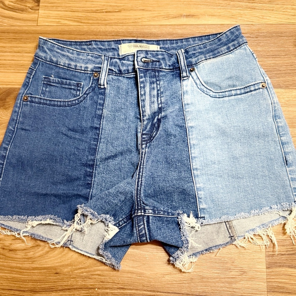 Denim Patchwork Women Shorts
Rock & Roll